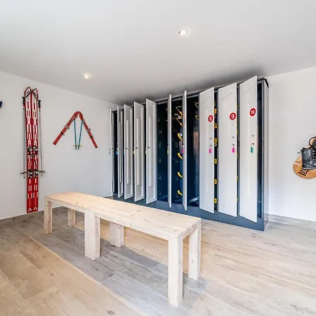 Blizzard Apartment